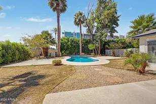 3547 E Meadowbrook Ave, Phoenix, AZ 85018 - Photo 16