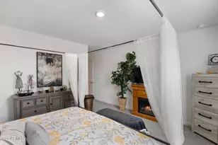 25055 N 174th Ln, Surprise, AZ 85387 - Photo 32