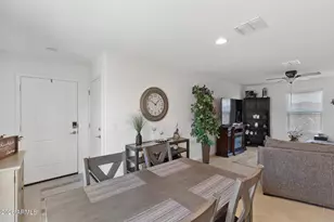 25055 N 174th Ln, Surprise, AZ 85387 - Photo 10
