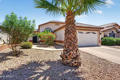 151 W Sagebrush Street, Gilbert, AZ 85233 - Photo 2