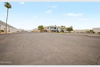 230 N 48th Avenue, Phoenix, AZ 85043 - Photo 14