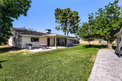 4111 W Paradise Lane, Phoenix, AZ 85053 - Photo 26