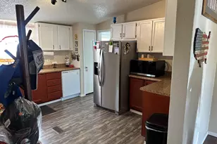 6120 E Desert Grass Cir, Sierra Vista, AZ 85635 - Photo 8