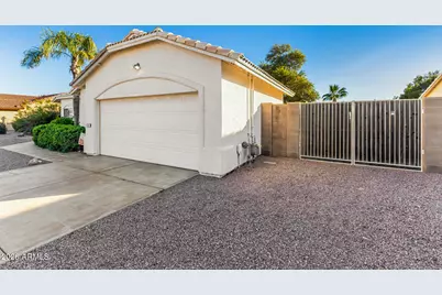 159 E Pebble Trail, Casa Grande, AZ 85122 - Photo 2