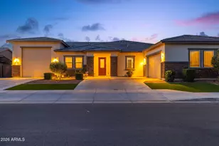 18540 W Colter St, Litchfield Park, AZ 85340 - Photo 2