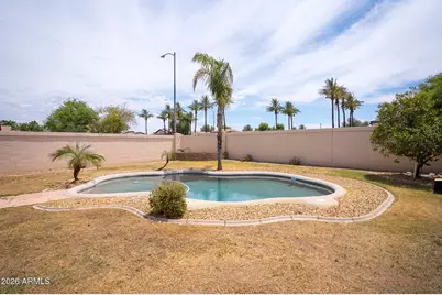 8203 W Tonto Lane, Peoria, AZ 85382 - Photo 12