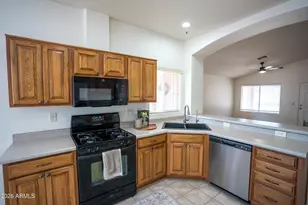 8203 W Tonto Ln, Peoria, AZ 85382 - Photo 6