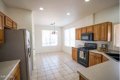 8203 W Tonto Lane, Peoria, AZ 85382 - Photo 4