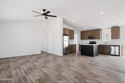 11027 W Copper Kettle Drive, Casa Grande, AZ 85193 - Photo 10