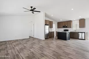 11027 W Copper Kettle Dr, Casa Grande, AZ 85193 - Photo 10