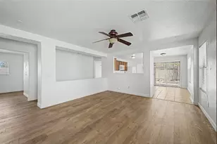 1112 S Bogle Ct, Chandler, AZ 85286 - Photo 2