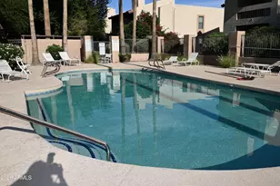 8649 E Royal Palm Rd, Scottsdale, AZ 85258 - Photo 26