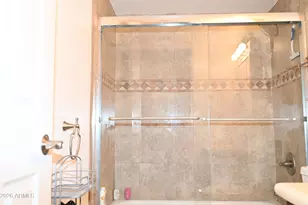 8649 E Royal Palm Rd, Scottsdale, AZ 85258 - Photo 10