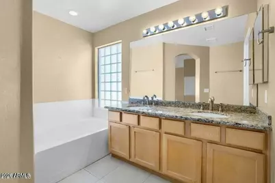 10476 E Hillery Drive, Scottsdale, AZ 85255 - Photo 12