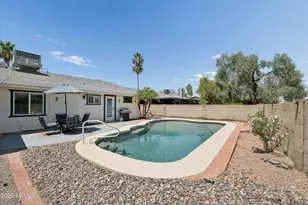 4446 E Coconino St, Phoenix, AZ 85044 - Photo 18