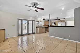 4610 W Laurie Ln, Glendale, AZ 85302 - Photo 4