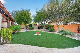 8850 S Los Feliz Dr, Tempe, AZ 85284 - Photo 48