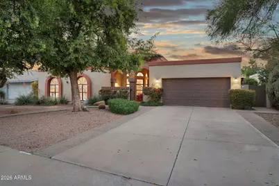 8850 S Los Feliz Drive, Tempe, AZ 85284 - Photo 1