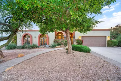8850 S Los Feliz Drive, Tempe, AZ 85284 - Photo 4