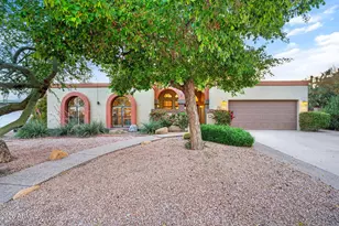 8850 S Los Feliz Dr, Tempe, AZ 85284 - Photo 4
