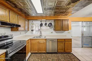 7145 W Indianola Ave, Phoenix, AZ 85033 - Photo 8
