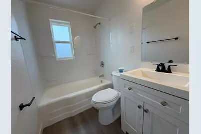 1027 E Dunlap Avenue #Apt 1, Phoenix, AZ 85020 - Photo 8