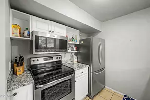 4201 E Almeria Rd, Phoenix, AZ 85008 - Photo 30