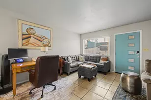4201 E Almeria Rd, Phoenix, AZ 85008 - Photo 8