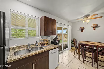 4201 E Almeria Road #1, Phoenix, AZ 85008 - Photo 14