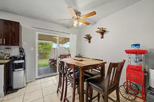 4201 E Almeria Rd, Phoenix, AZ 85008 - Photo 12