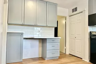 751 W 3rd Pl, Mesa, AZ 85201 - Photo 8