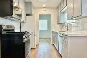 751 W 3rd Pl, Mesa, AZ 85201 - Photo 6