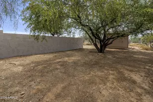 229 E Jordon Ln, Phoenix, AZ 85086 - Photo 34