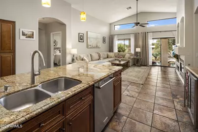 229 E Jordon Lane, Phoenix, AZ 85086 - Photo 8