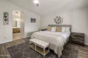 229 E Jordon Ln, Phoenix, AZ 85086 - Photo 16