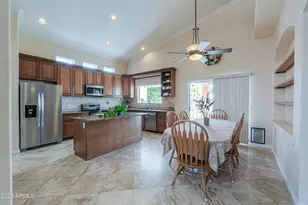 821 W Rawhide Ave, Gilbert, AZ 85233 - Photo 2