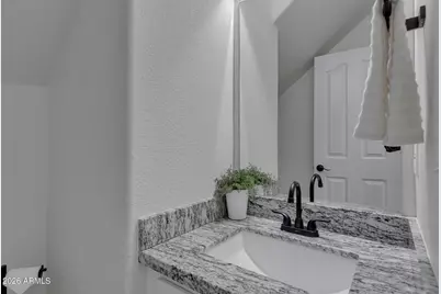 1124 E Parkview Court, Gilbert, AZ 85295 - Photo 16