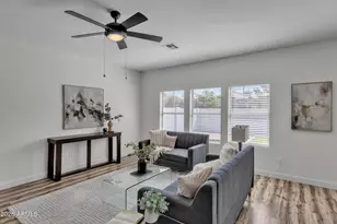 1124 E Parkview Ct, Gilbert, AZ 85295 - Photo 10