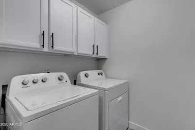 1124 E Parkview Court, Gilbert, AZ 85295 - Photo 24