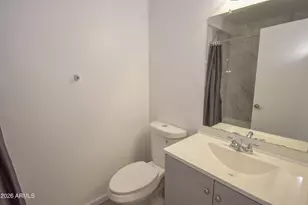6610 W Kingston Ln, Glendale, AZ 85306 - Photo 2