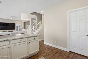 8866 E Shangri La Rd, Scottsdale, AZ 85260 - Photo 10
