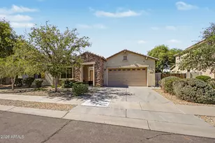 16758 W Apache St, Goodyear, AZ 85338 - Photo 32