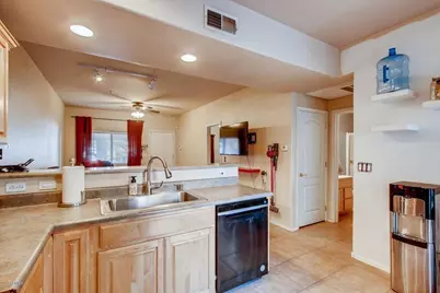 510 W University Drive #Unit 106, Tempe, AZ 85281 - Photo 4