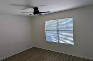 8034 W Paradise Dr, Peoria, AZ 85345 - Photo 28