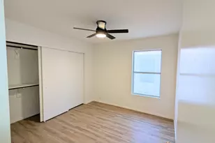 8034 W Paradise Dr, Peoria, AZ 85345 - Photo 10