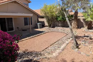 8034 W Paradise Dr, Peoria, AZ 85345 - Photo 20