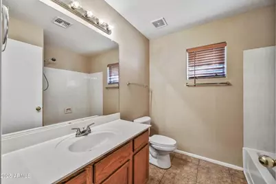 10930 W Wilshire Drive, Avondale, AZ 85392 - Photo 16
