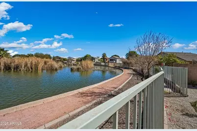 10930 W Wilshire Drive, Avondale, AZ 85392 - Photo 20