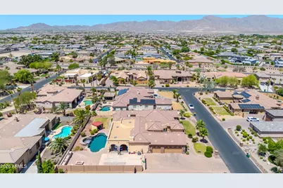 18029 W San Juan Avenue, Litchfield Park, AZ 85340 - Photo 92