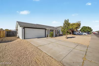 10826 W Montecito Avenue, Phoenix, AZ 85037 - Photo 4